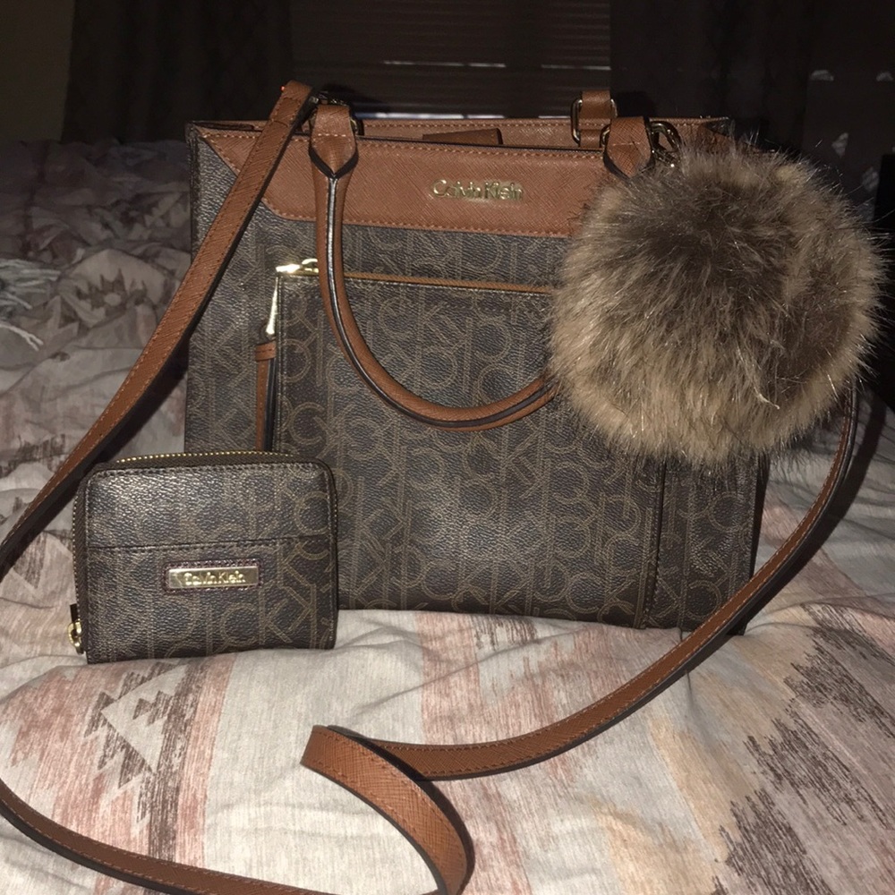 Authentic Calvin Klein bag with wallet